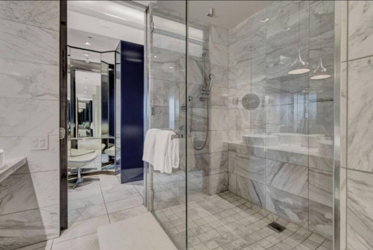 Hotel Palms Place The Celine Riviera Las Vegas